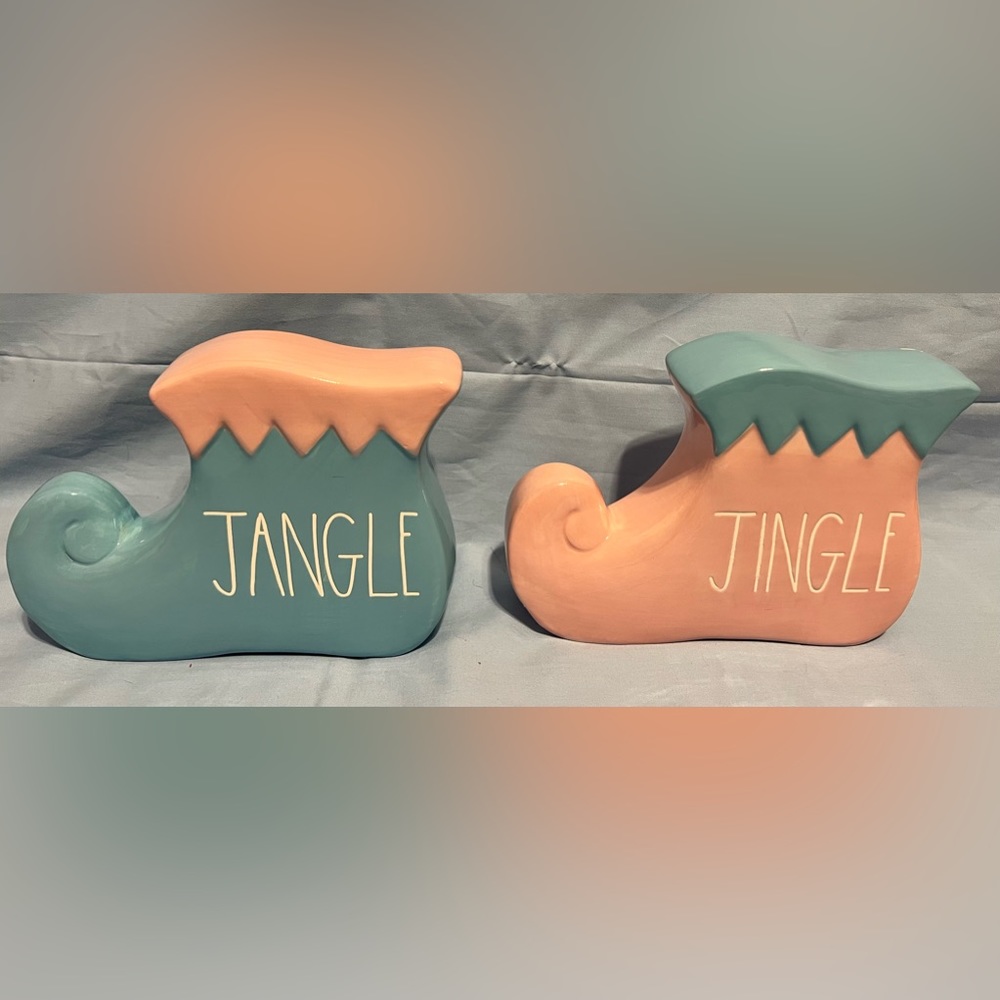 NIB Jingle Jangle ceramic elf shoes